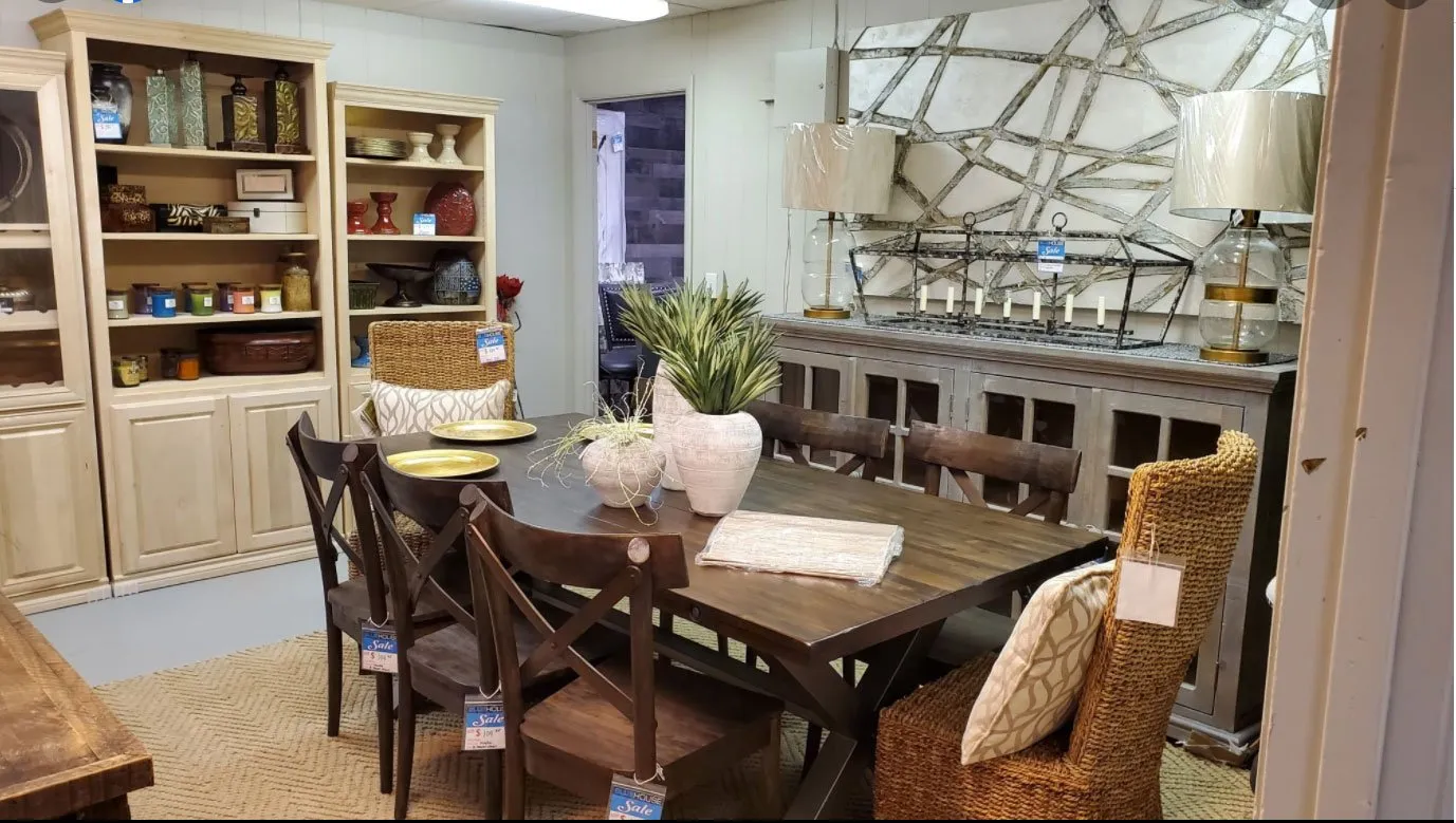 Dining room furniture arranged in the showroom